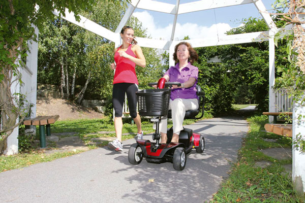 Cadeira de rodas motorizada Gogo Sport 4 Pride Mobility